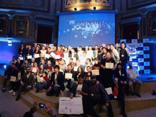 Graduación instituto de magia.